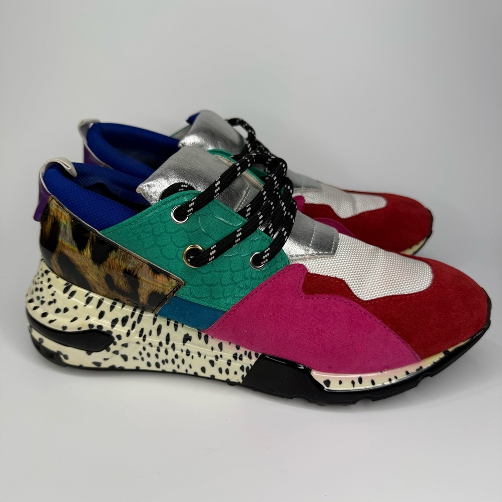 Steve Madden Women’s Cliff Rainbow Multi Animal Print Sneakers Size 10 Suede